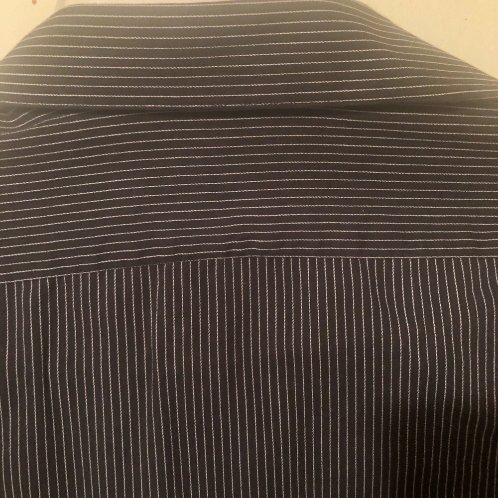 🐸$6 Arrow Slim Fit Mens Button Up Dress Shirt. L - Picture 4 of 4